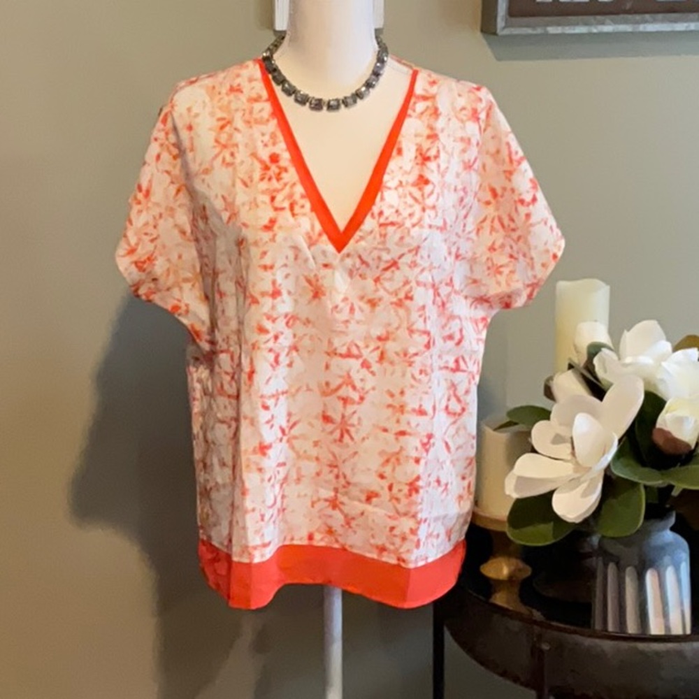 NWT - DKNY Short Sleeve Pull Over Blouse